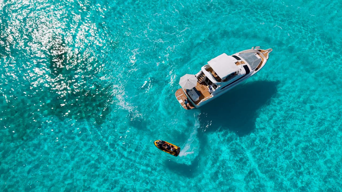 Paseo en Yate Familiar en Cancún: Aventura 100% Privada